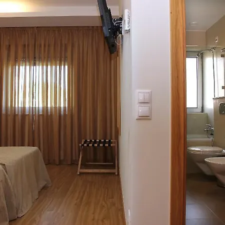 Casa Sao Nuno Hotel 3*