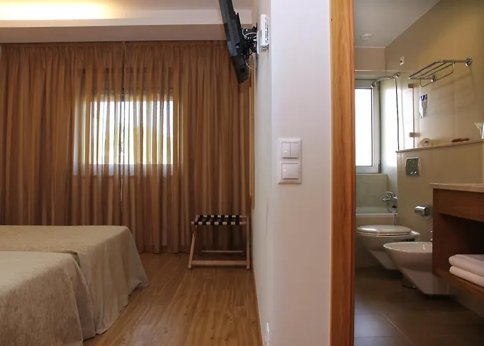 Casa Sao Nuno Hotel 3*